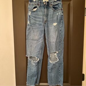 A&F abercrombie & fitch “the ankle straight ultra high rise”